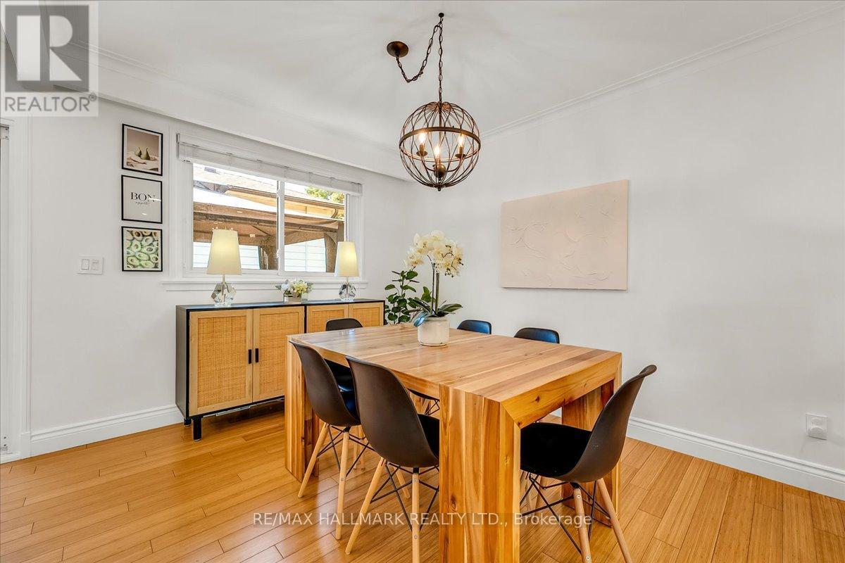 370 DUNLOP CRESCENT - 13