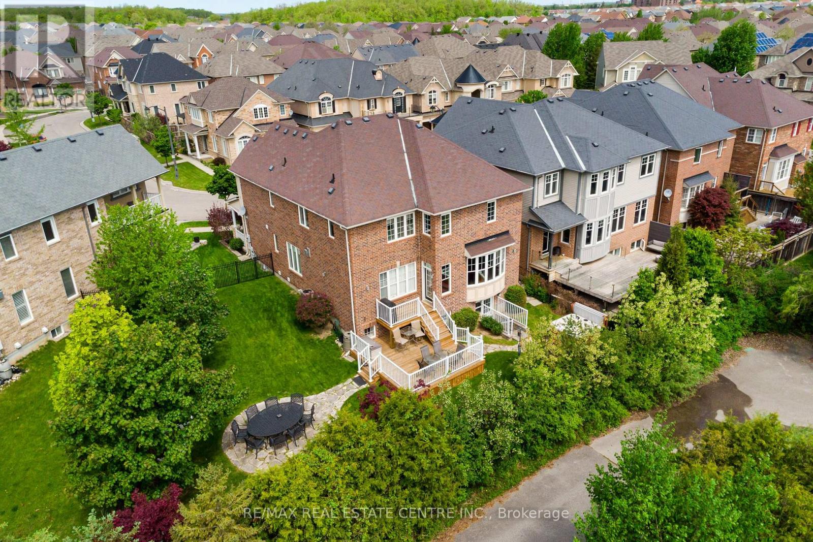 379 WETTLAUFER TERRACE - 42