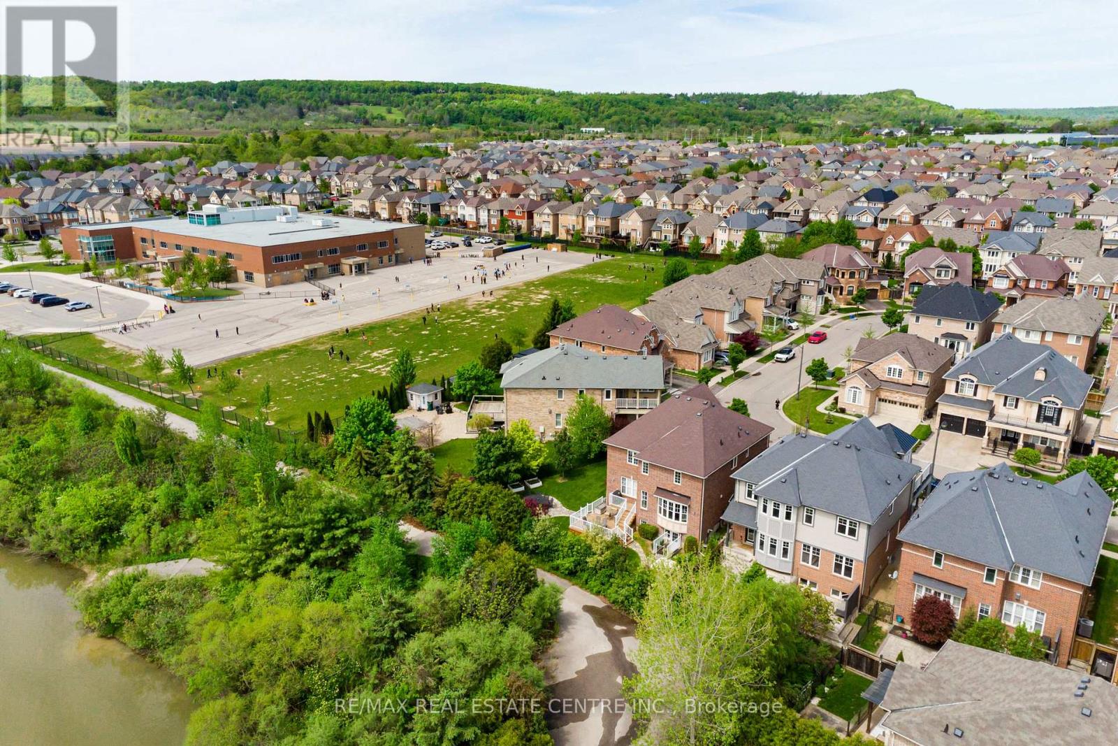 379 WETTLAUFER TERRACE - 43
