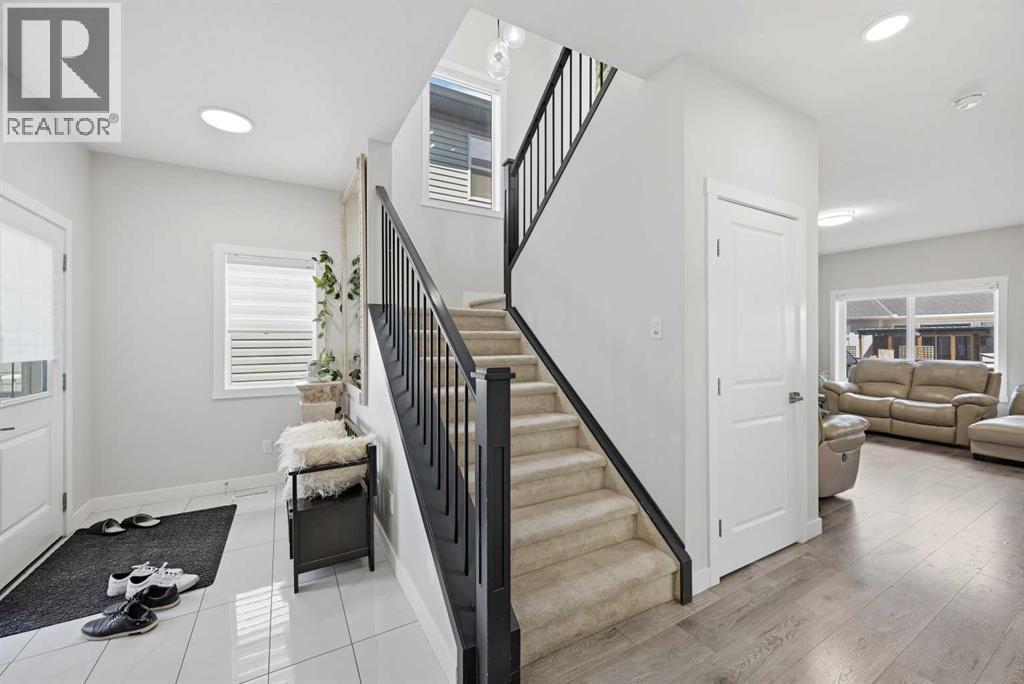 82 Legacy Glen Terrace SE - Image 3