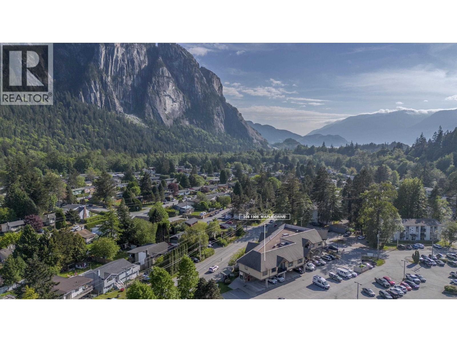 208 1909 MAPLE DRIVE, Squamish