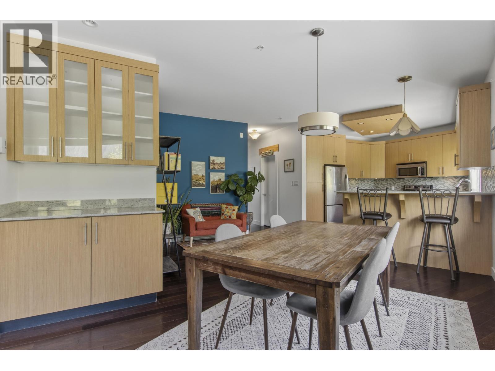 208 1909 MAPLE DRIVE, Squamish