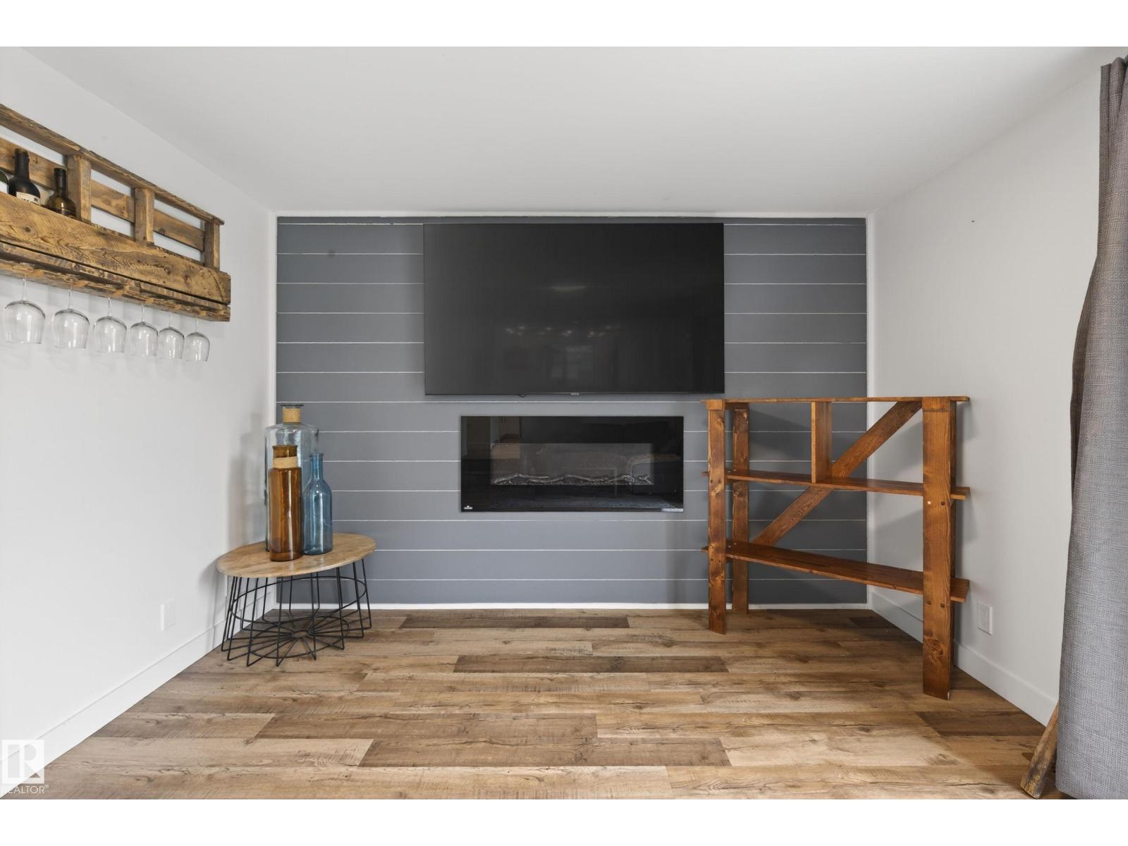 3232 145 AV NW - 13