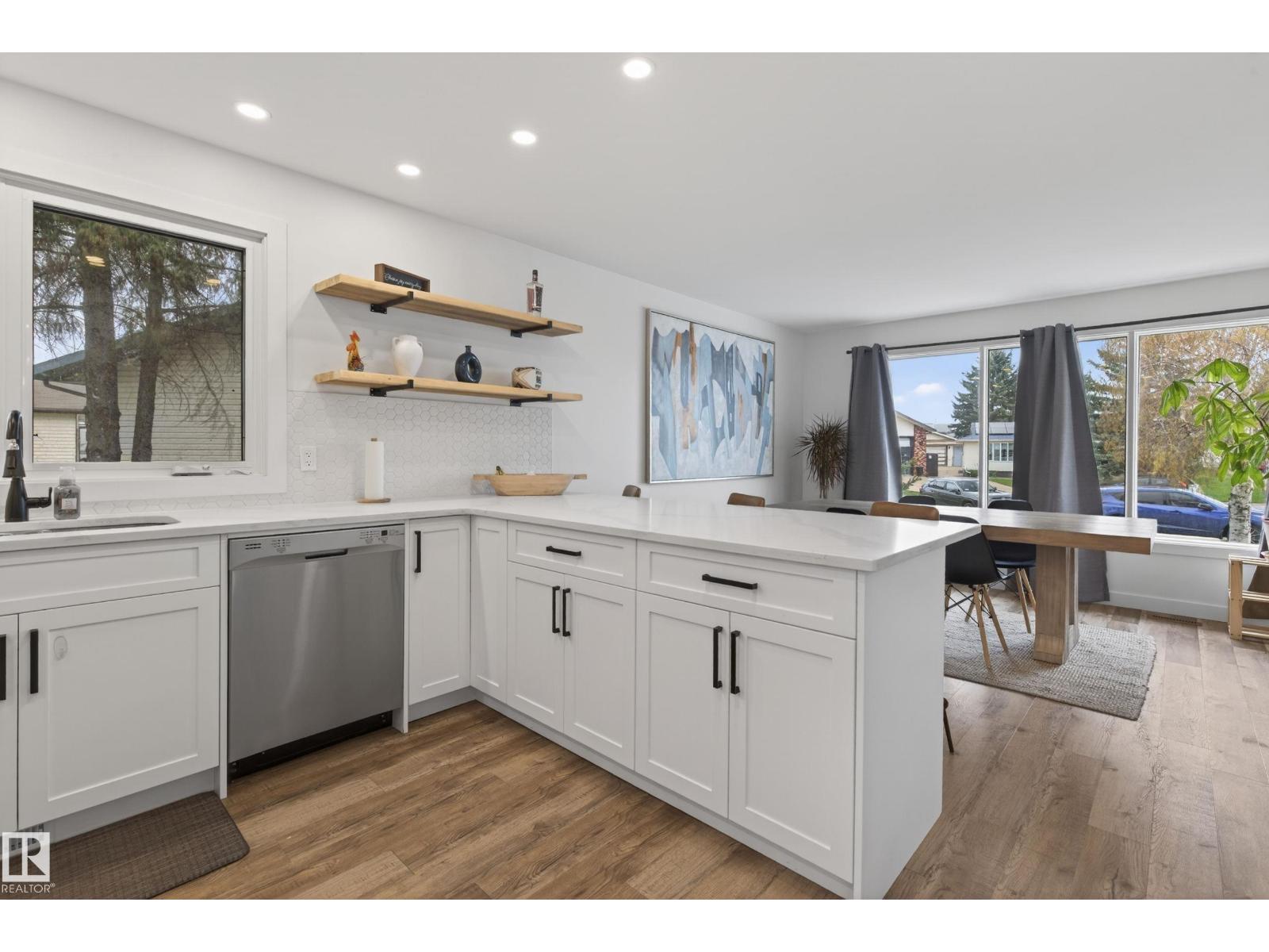 3232 145 AV NW - 7