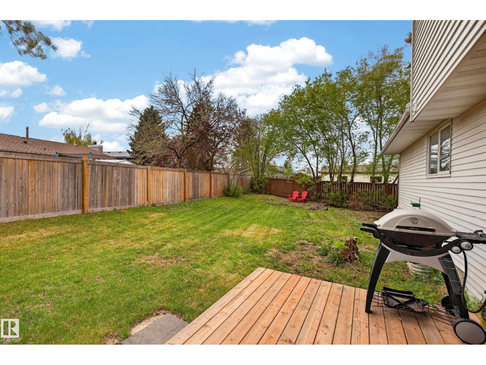 3232 145 AV NW - 32