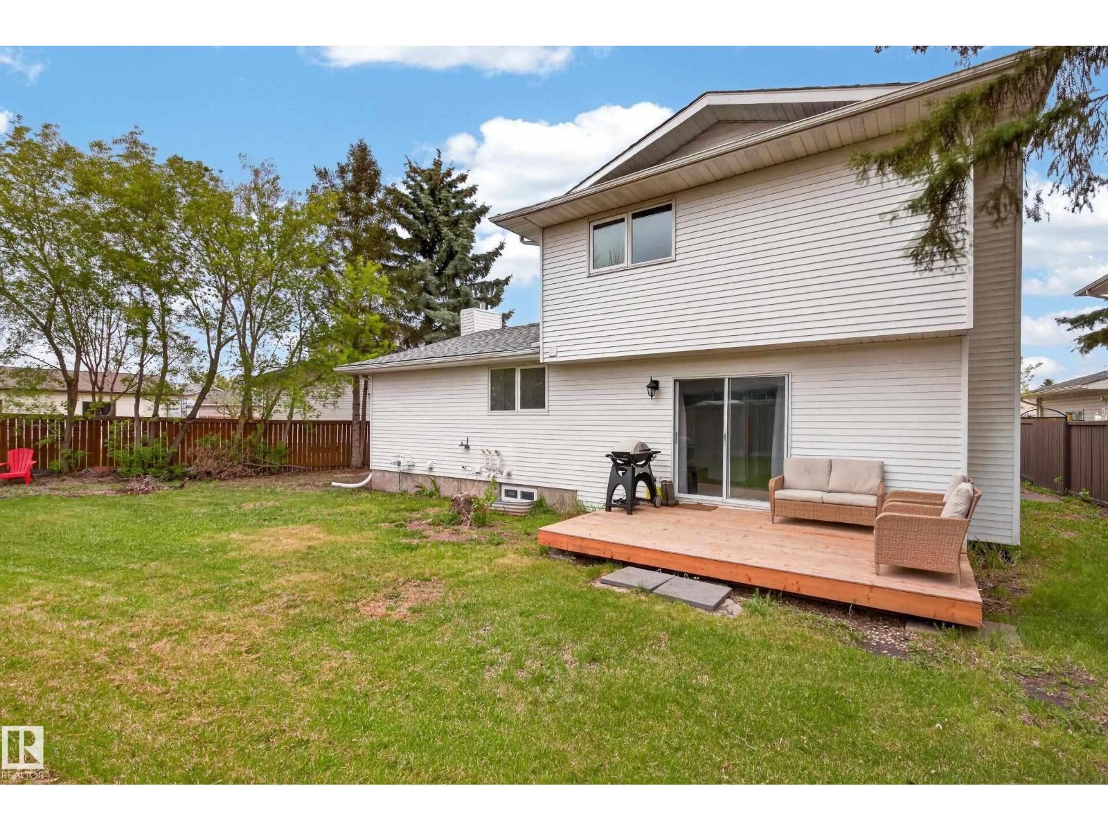 3232 145 AV NW - 30