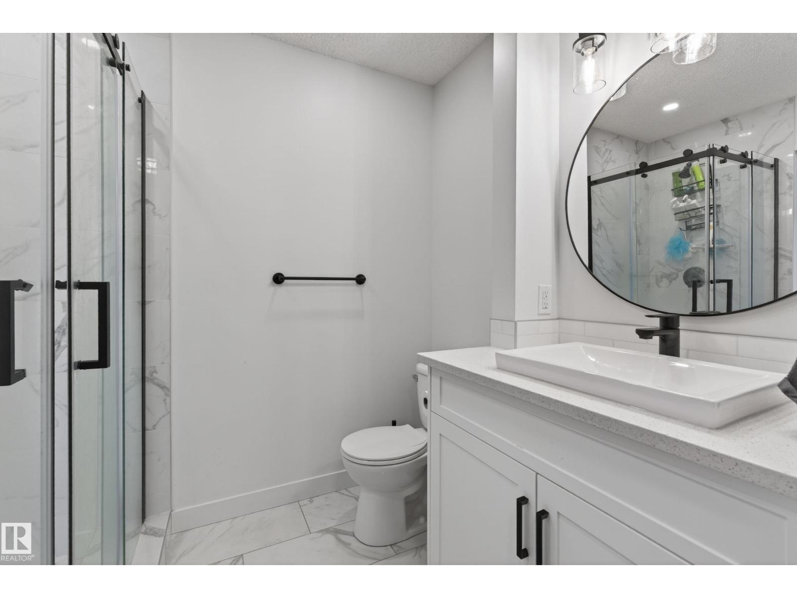 3232 145 AV NW - 24