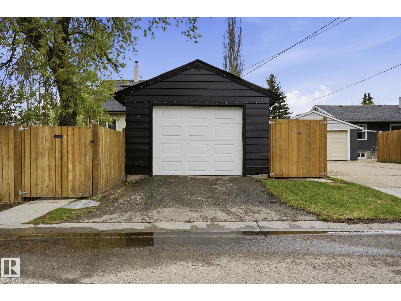 4 Langley Dr - 38