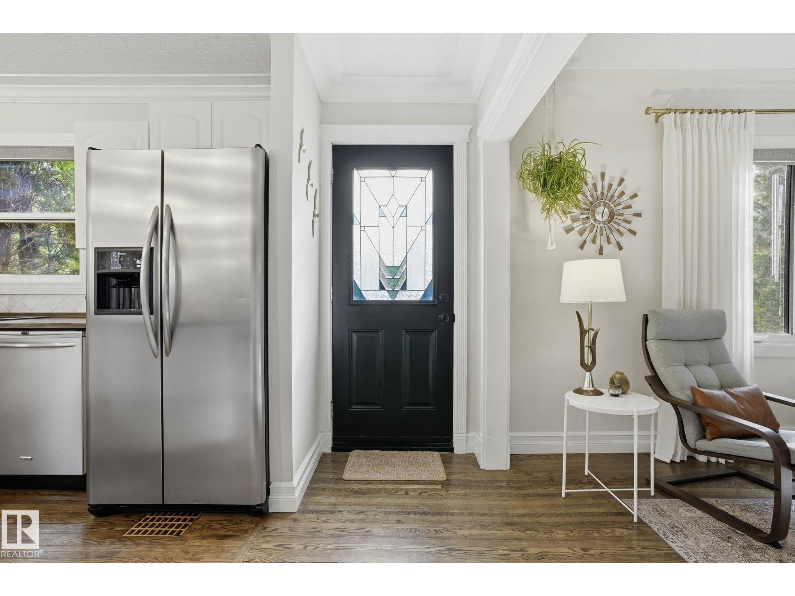 4 Langley Dr - Image 3