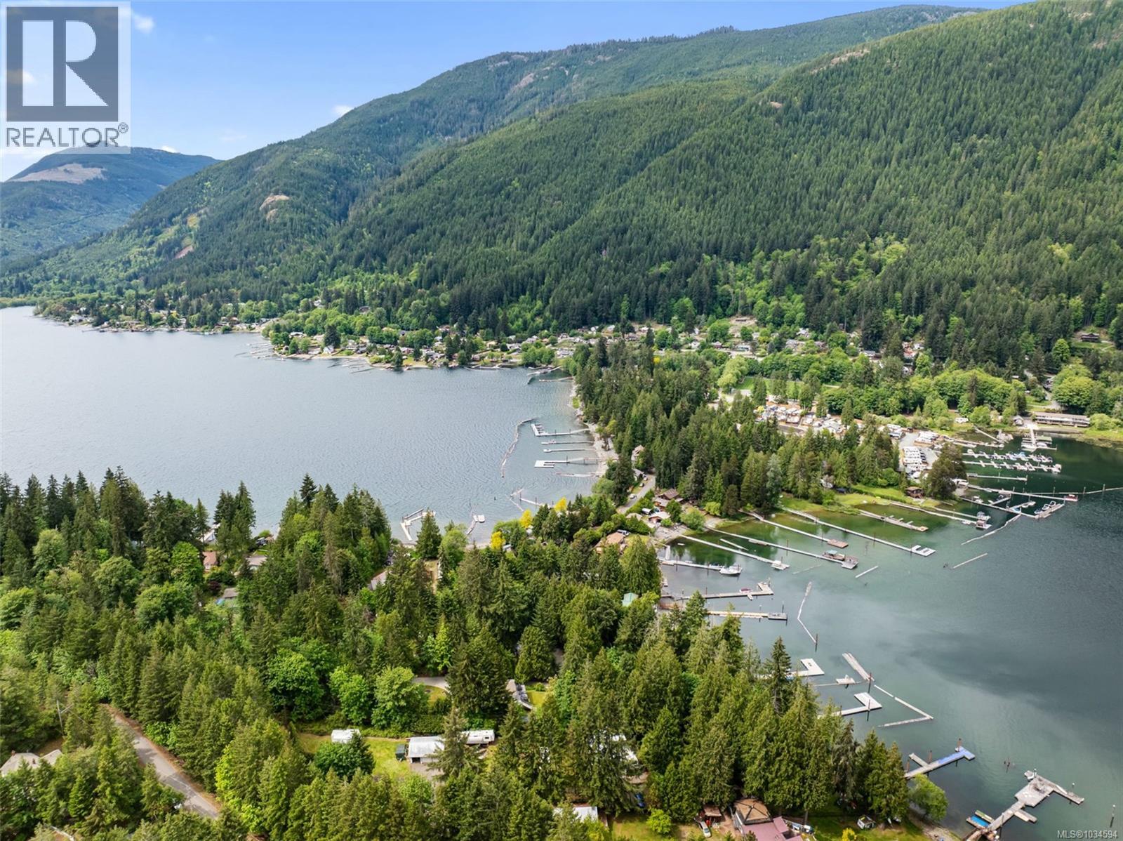 8256 Sa-Seen-Os Cres, Youbou