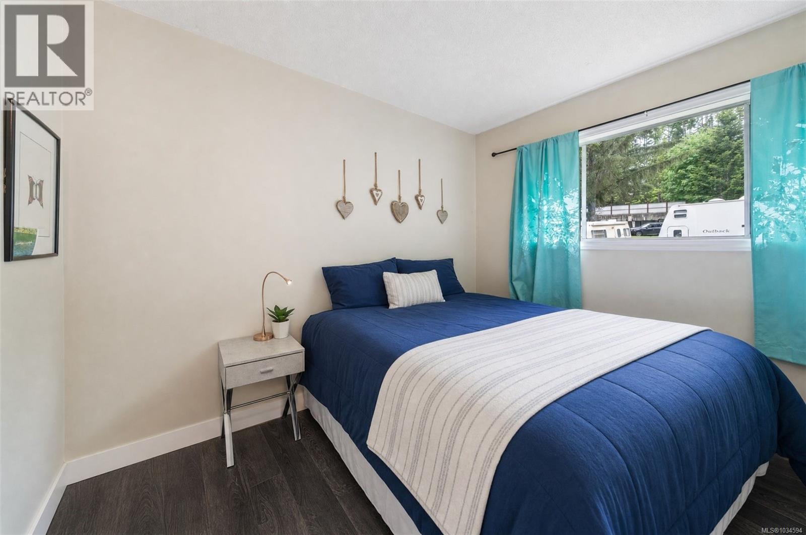 8256 Sa-Seen-Os Cres, Youbou