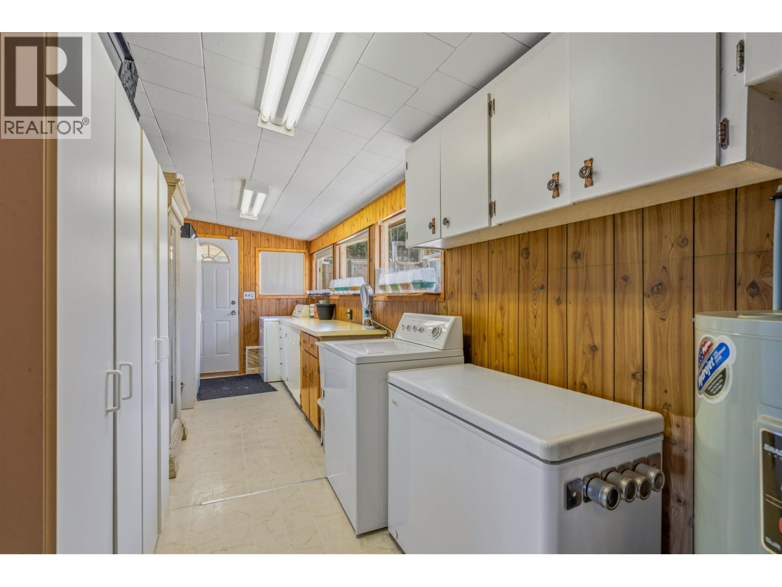 4830 E MEIER ROAD, Cluculz Lake