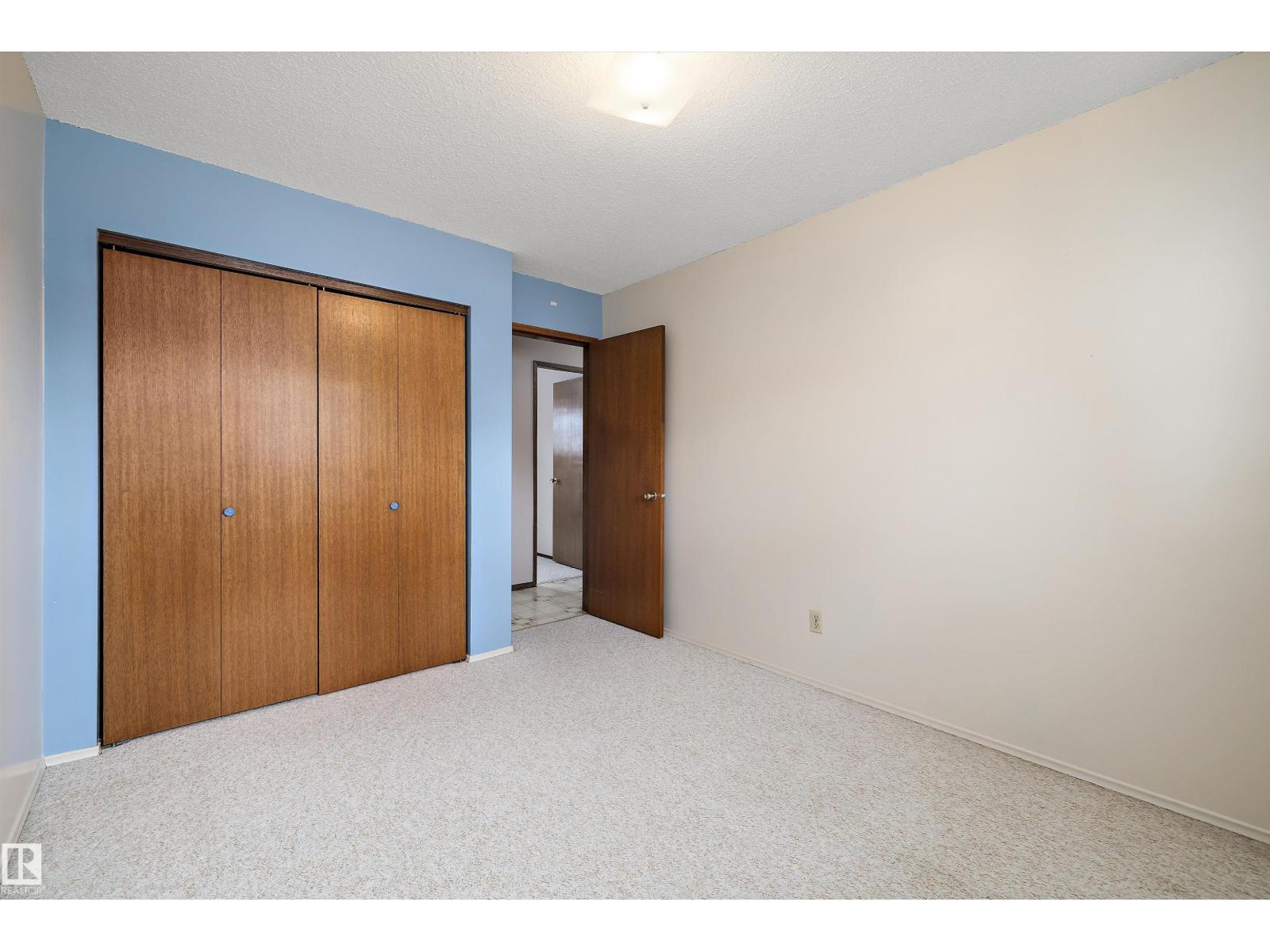 16307 111 ST NW - 18