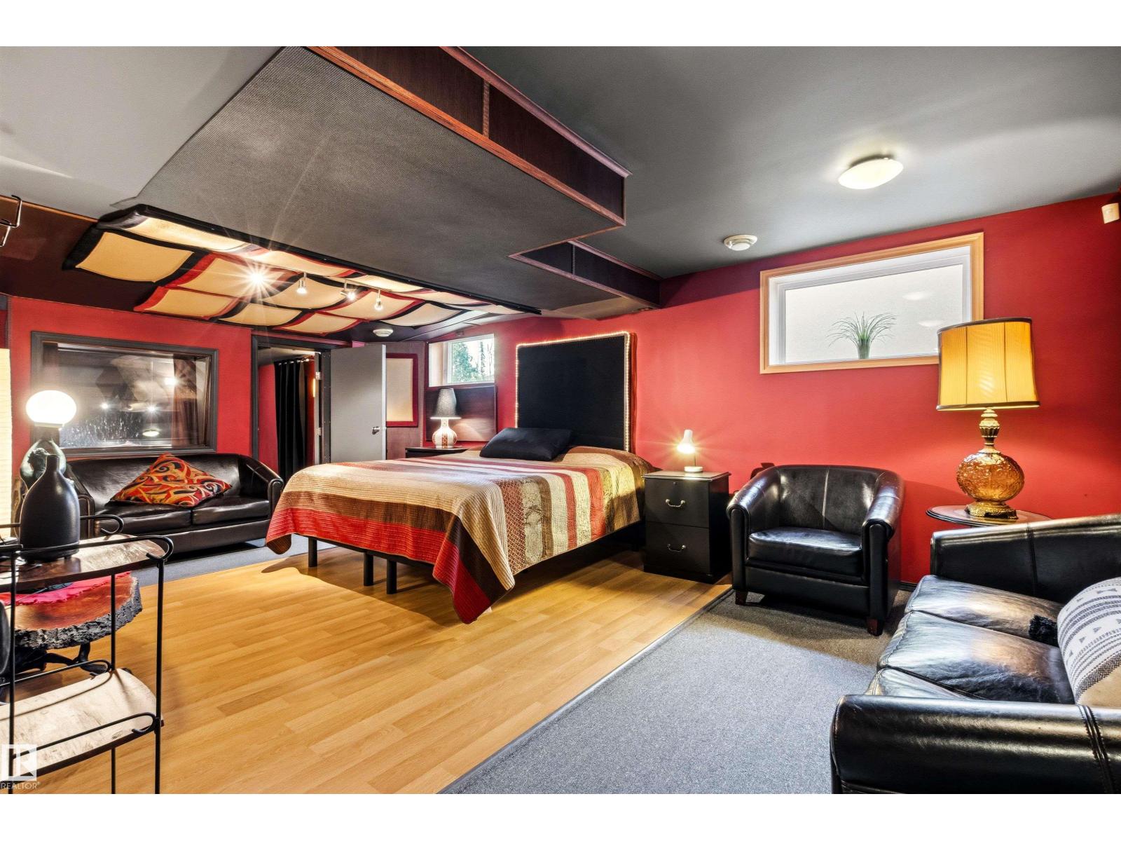 7 WESTVIEW PL - 34