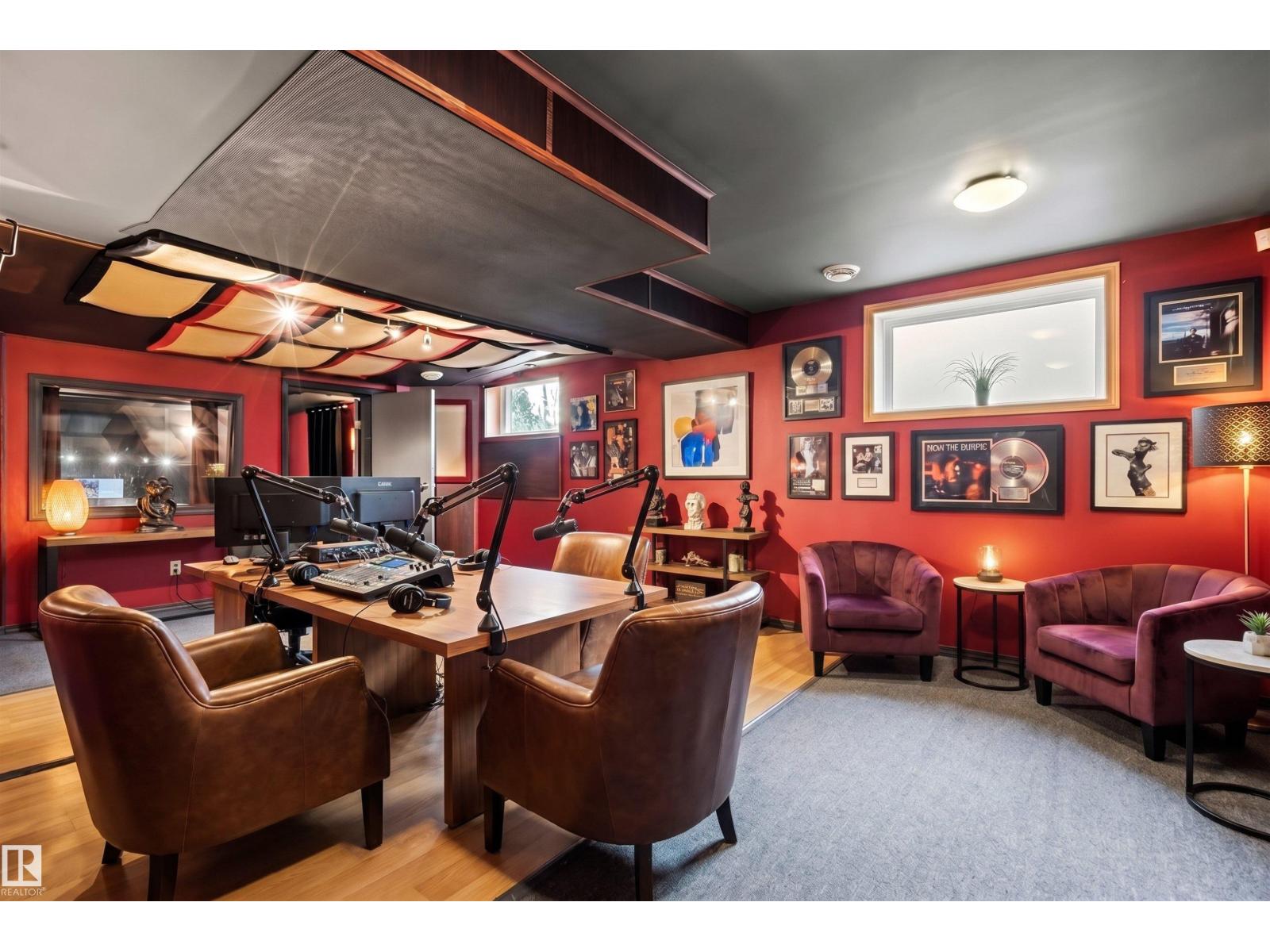 7 WESTVIEW PL - 38