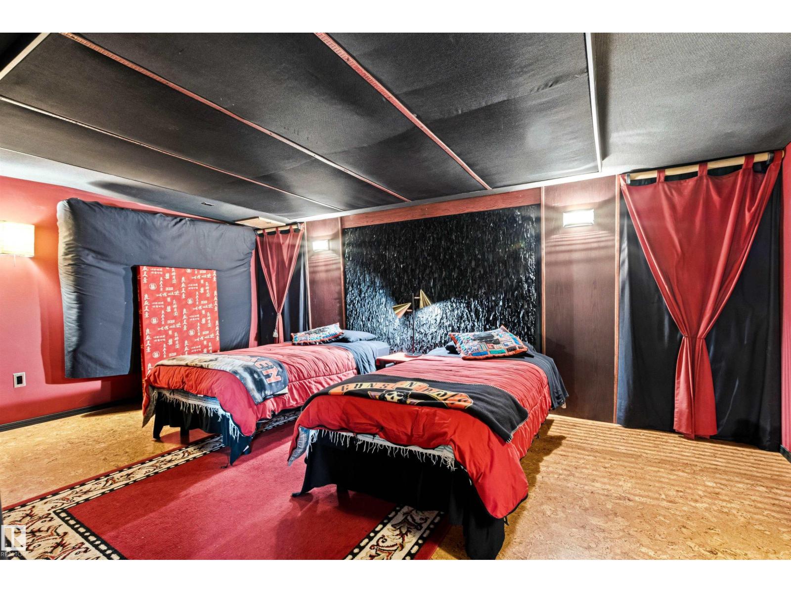 7 WESTVIEW PL - 42