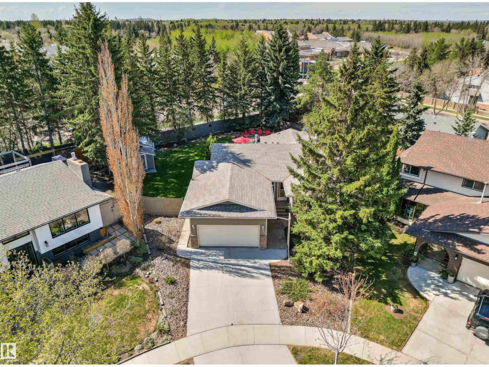 7 WESTVIEW PL - 64