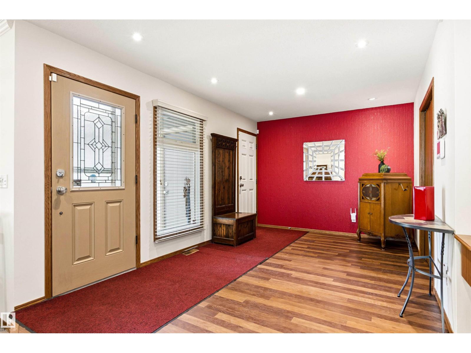 7 WESTVIEW PL - 8