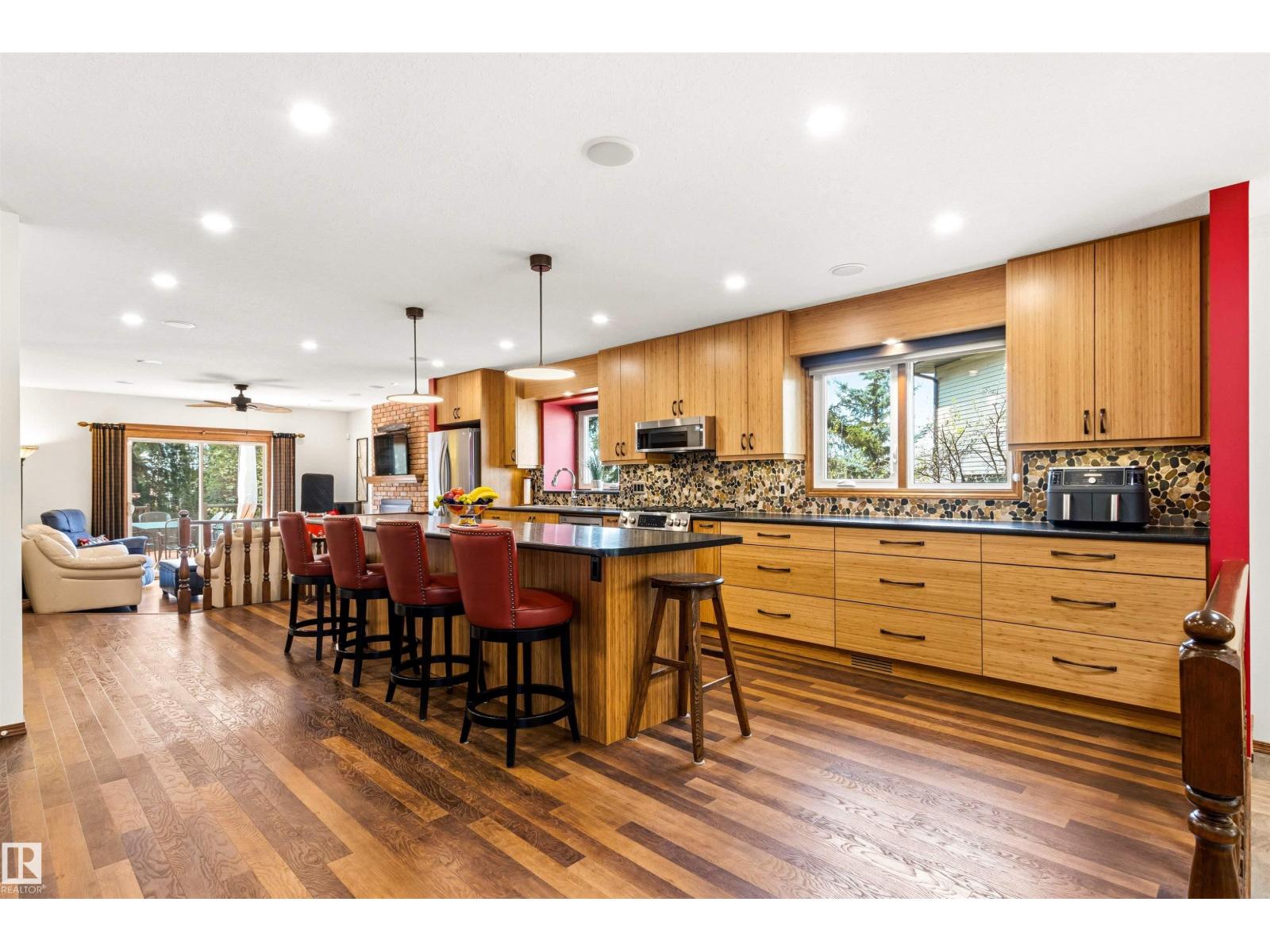7 WESTVIEW PL - 9