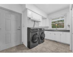 13688 32 Avenue, Surrey, BC V4P3C8 Photo 33