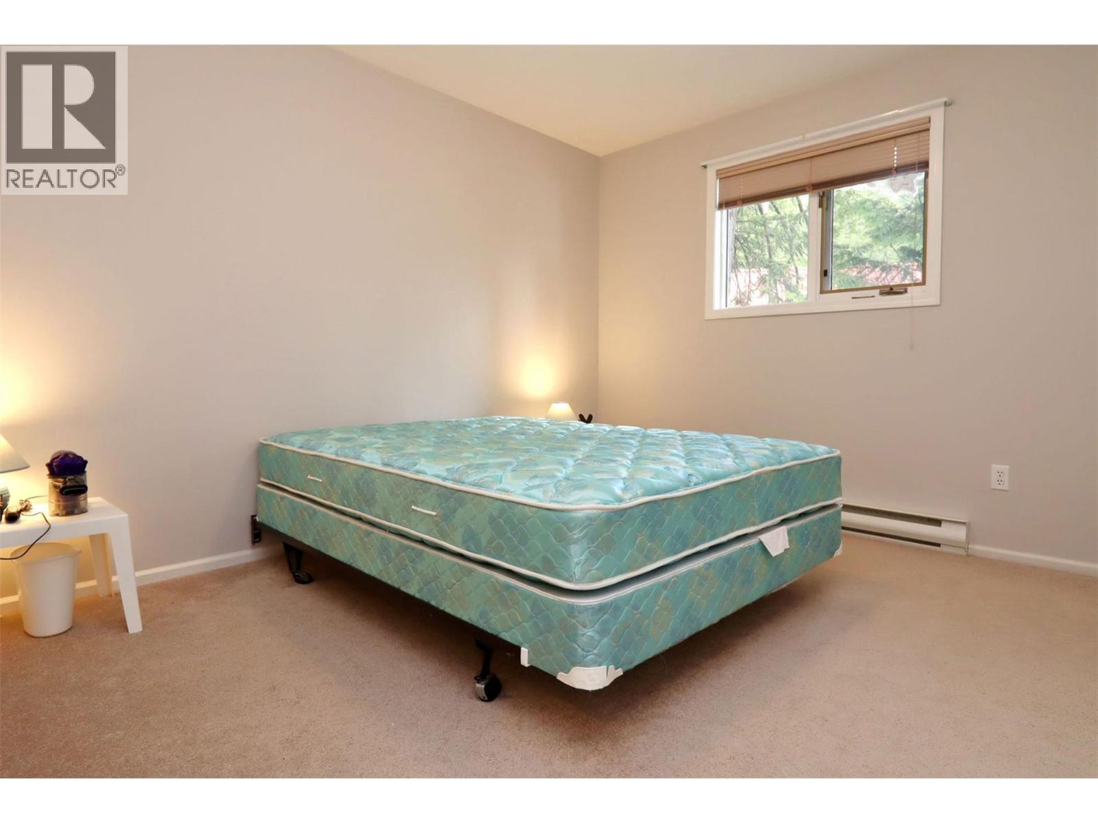 8298 Squilax Anglemont Road, Anglemont