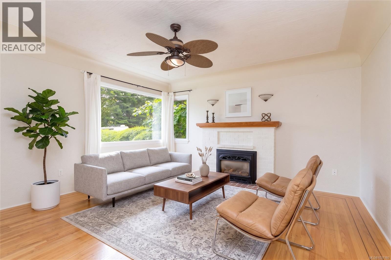 #1 752 Lampson St - 10