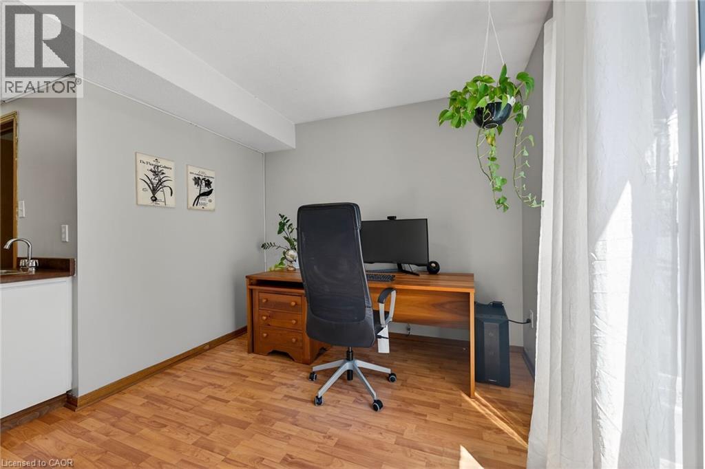 22 VANCE Crescent - 36
