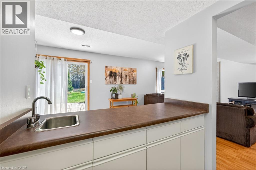 22 VANCE Crescent - 32