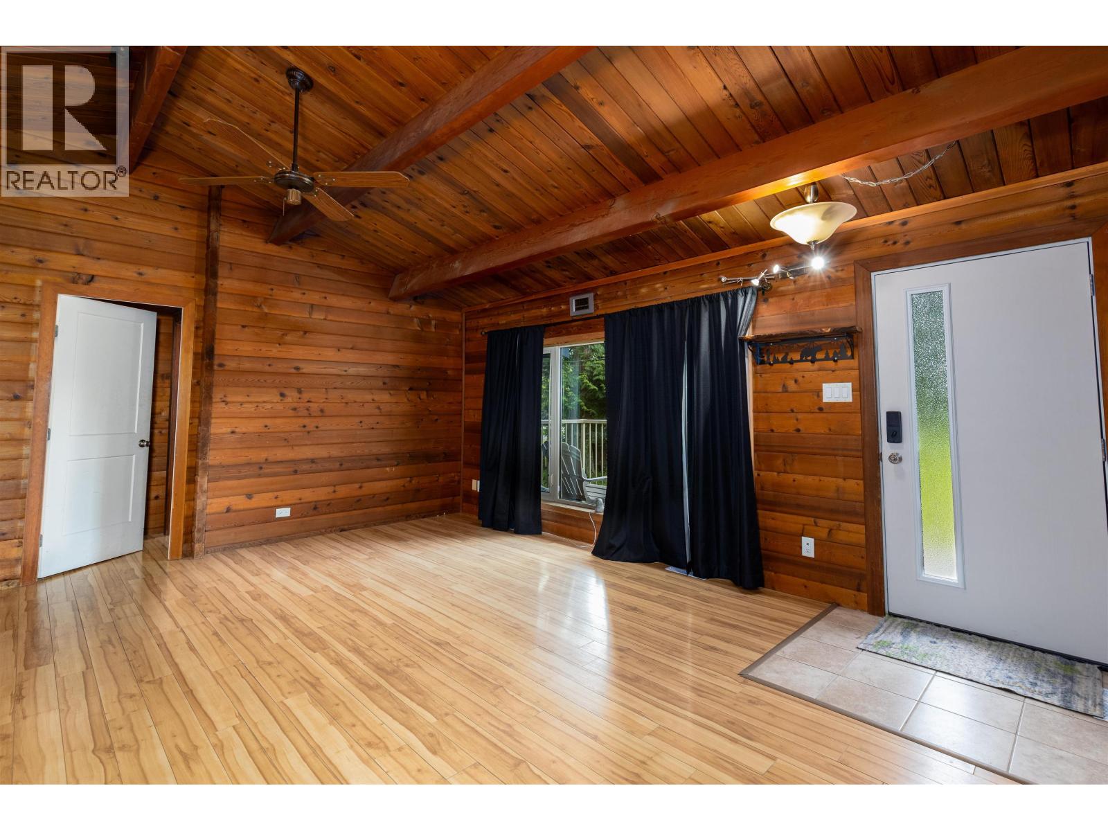 4668 MARTEN Drive, Terrace