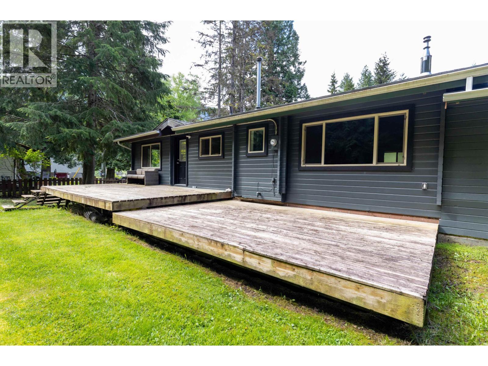 4668 MARTEN DRIVE - 20