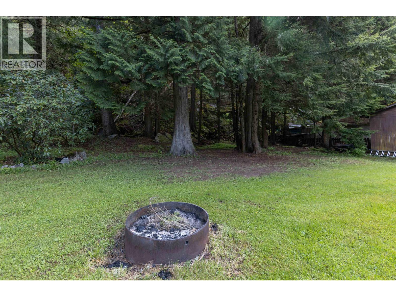 4668 MARTEN Drive, Terrace
