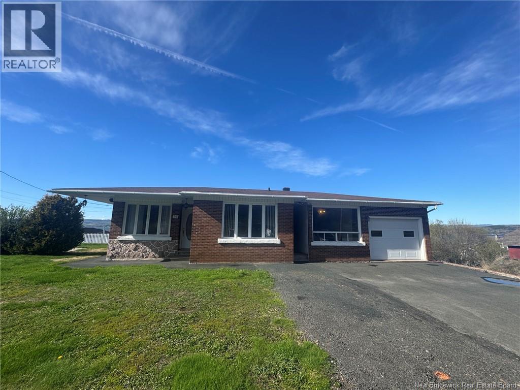 345 Victoria Street - 1