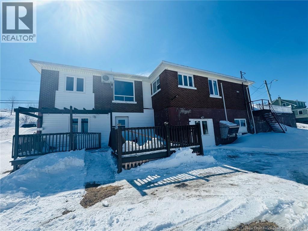 345 Victoria Street - 33