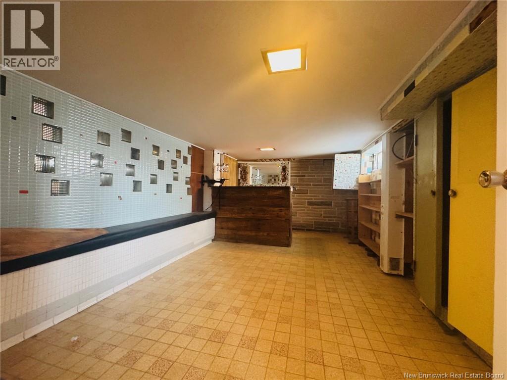 345 Victoria Street - 20