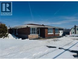 345 Victoria Street, Dalhousie, NB E8C2T7 Photo 31