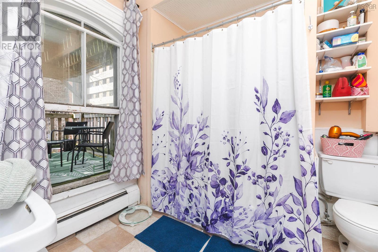 1178 Queen Street - 25