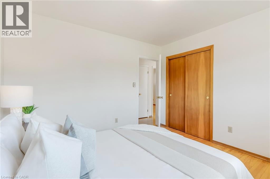 10 WESTOBY Place - 12