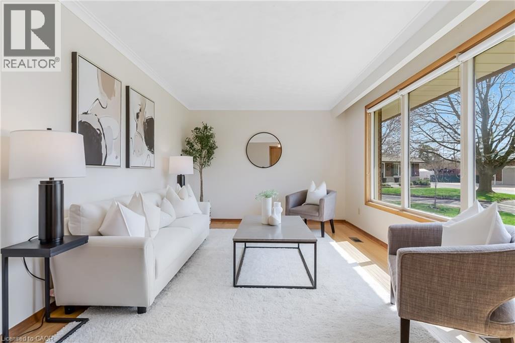10 WESTOBY Place, Guelph, Ontario, N1E2B3 — Photo 4