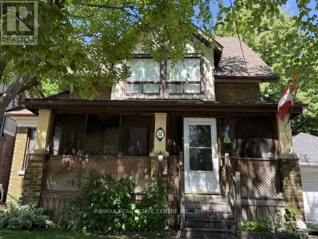 12 LEINSTER AVENUE S - 1