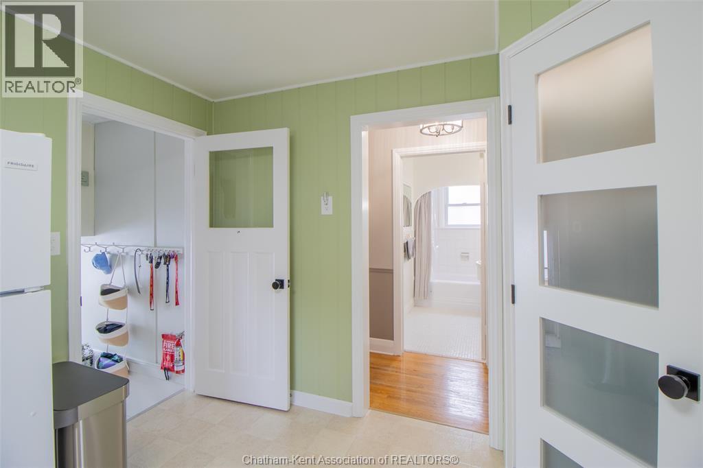 135 Alexandra AVENUE - 15