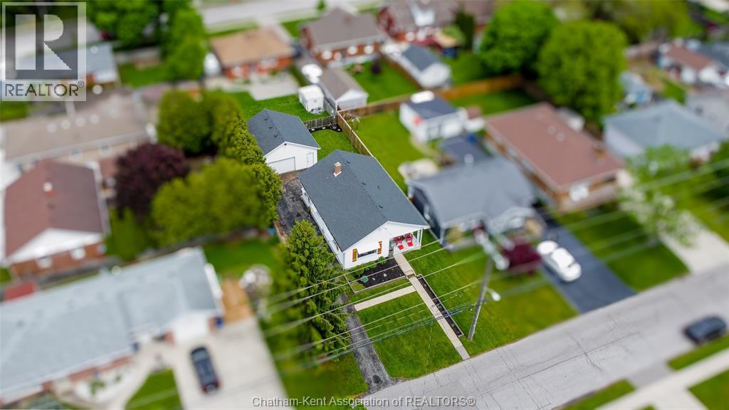 135 Alexandra AVENUE - 30