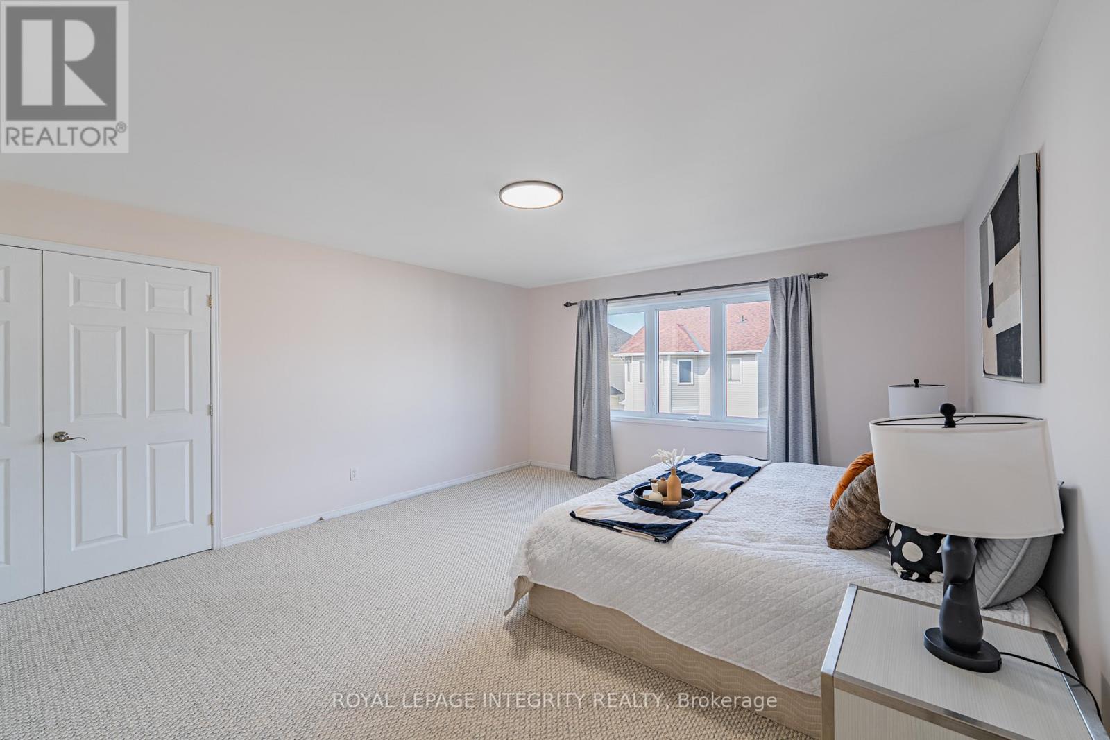 102 WHITESTONE DRIVE - 21