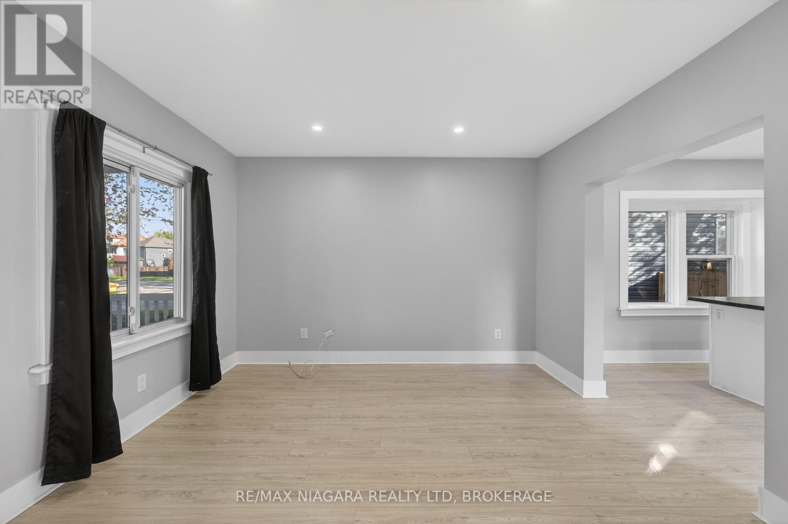 173 LAKE STREET - 10