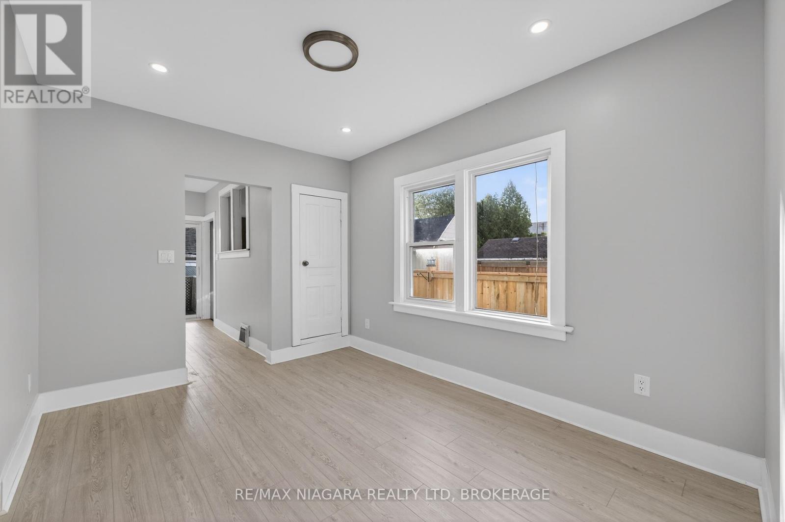 173 LAKE STREET - 18