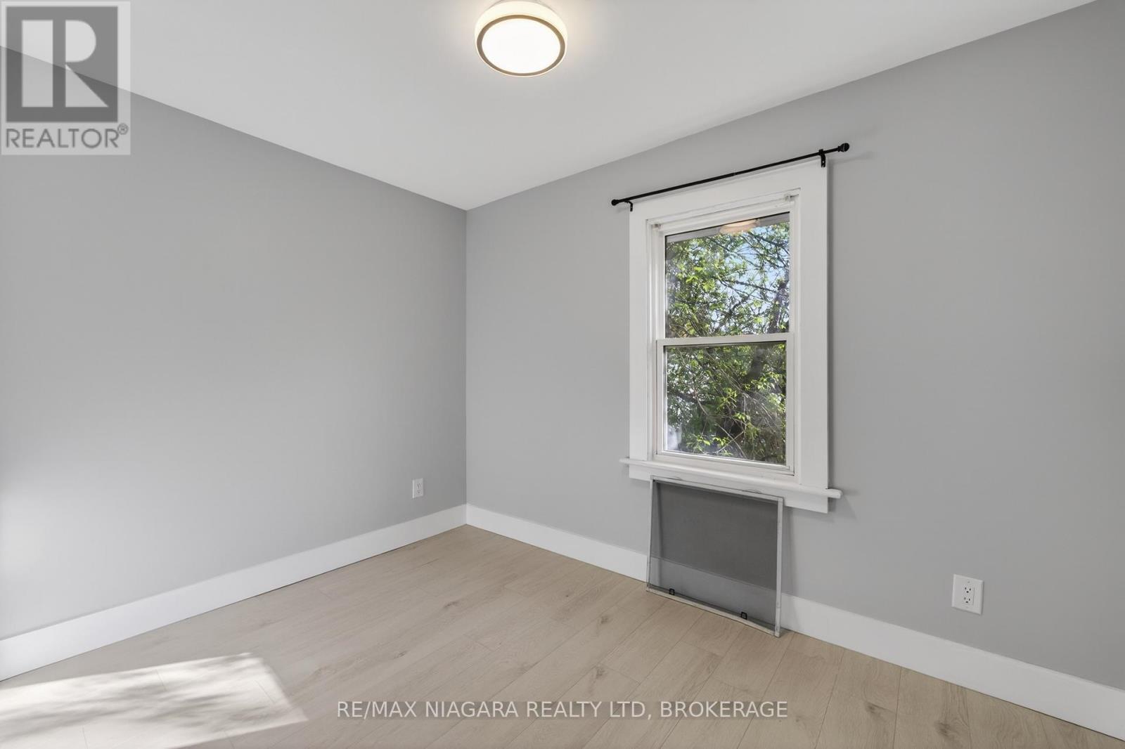 173 LAKE STREET - 32