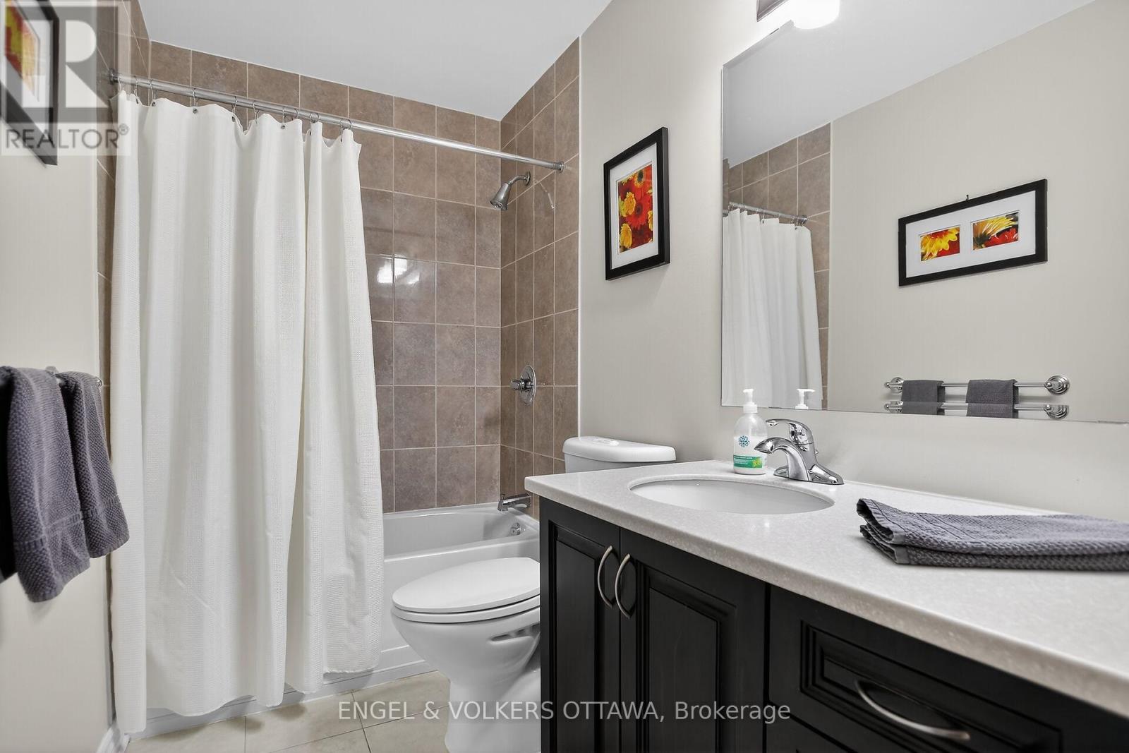 #401 399 BAYROSE DRIVE W - 19