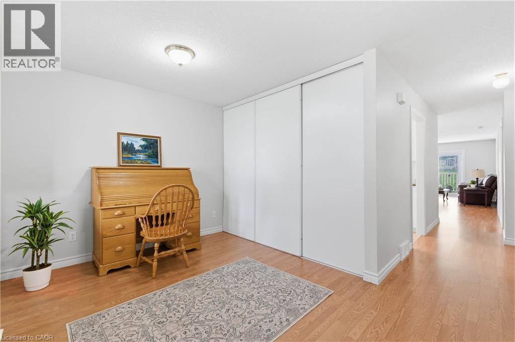 15 POND VIEW Drive, Wellesley, Ontario, N0B2T0 — Photo 10
