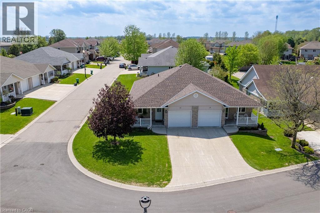 15 POND VIEW Drive, Wellesley, Ontario, N0B2T0 — Photo 4