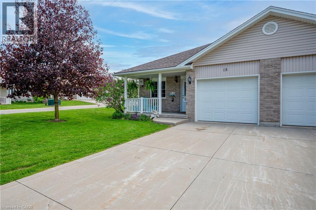 15 POND VIEW Drive, Wellesley, Ontario, N0B2T0 — Photo 5