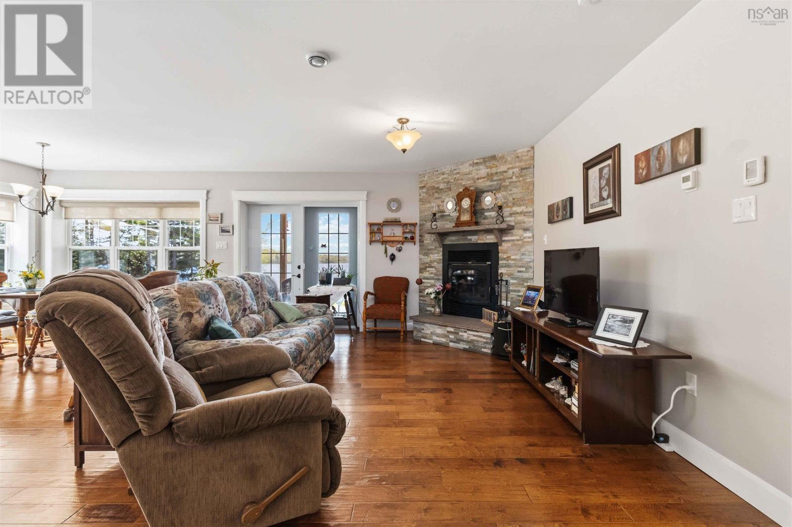 Property 29 of 43 of 439 Wallaback Drive
